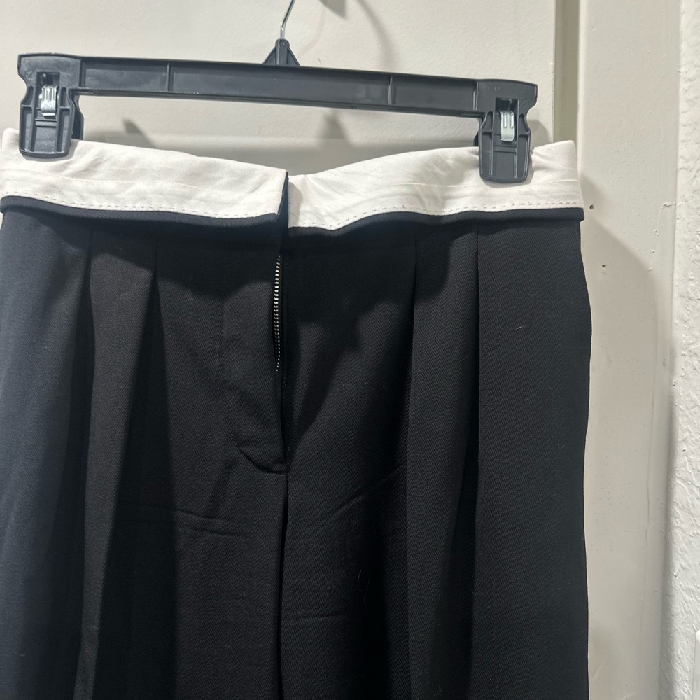 Aritzia Babaton Black pants size 0